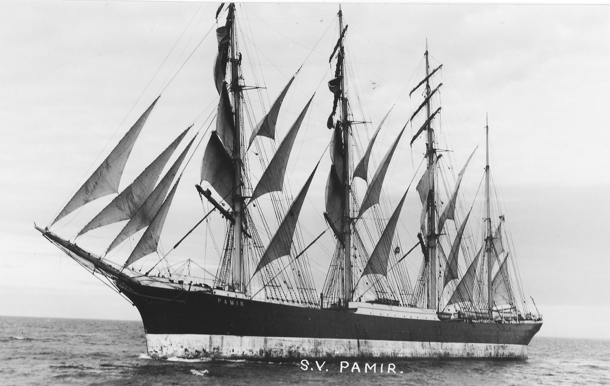 The Finnish barque <i>Pamir</i>, onboard which Kaj Olaf Mortensen arrived at New Plymouth, New Zealand. (MfS)