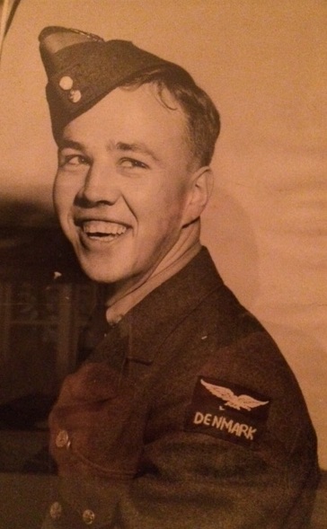 Frants Sporon-Fiedler in his RCAF uniform and showing off the 'DENMARK' shoulder title (courtesy of the Sporon-Fiedler family)